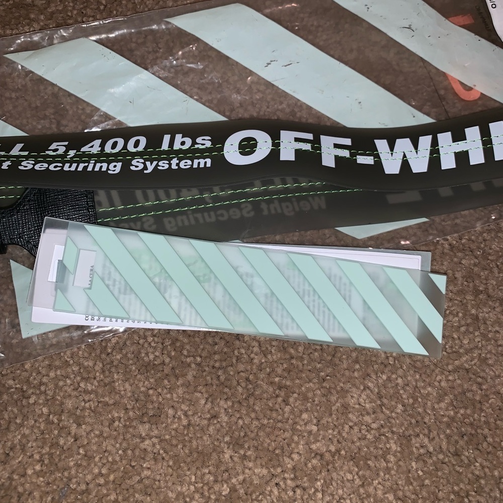 PVC Camera strap - Picture 4 of 4